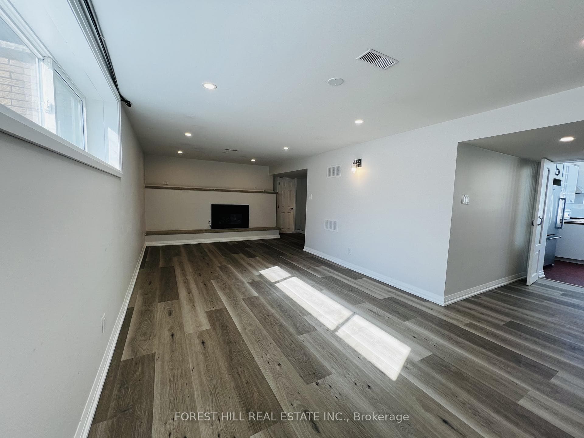 48 Steel Street Unit LOWER photo 5