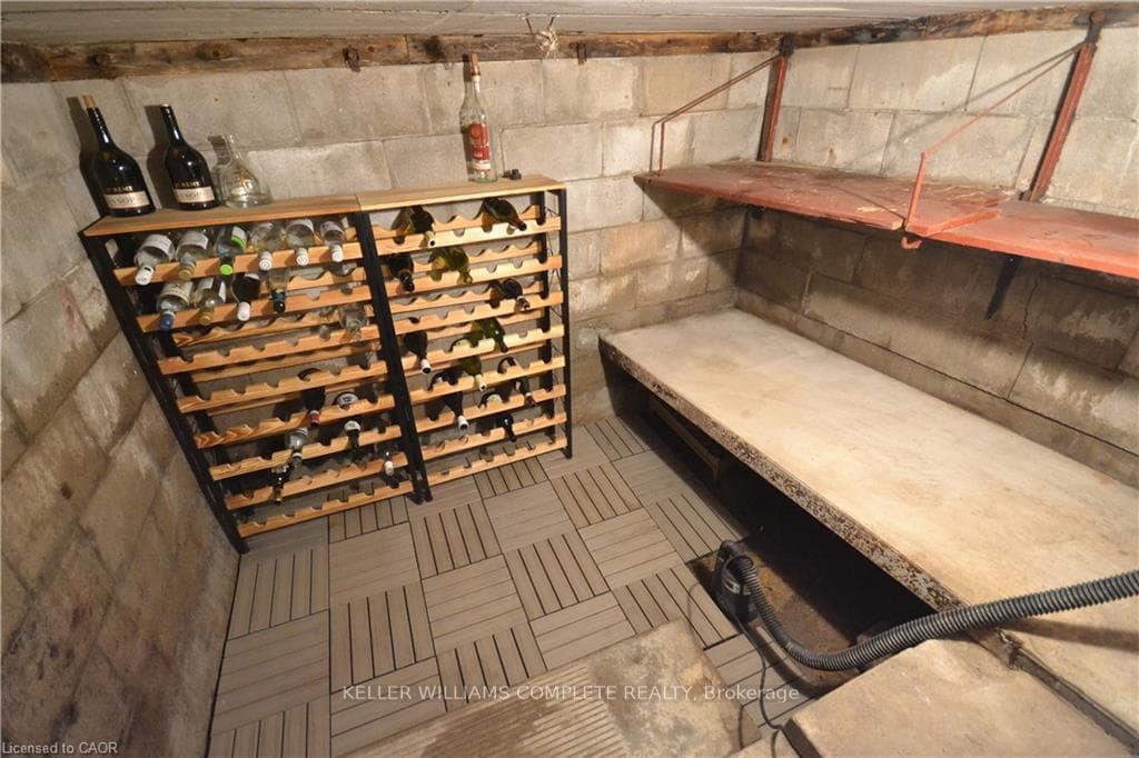 101 REID Avenue photo 41