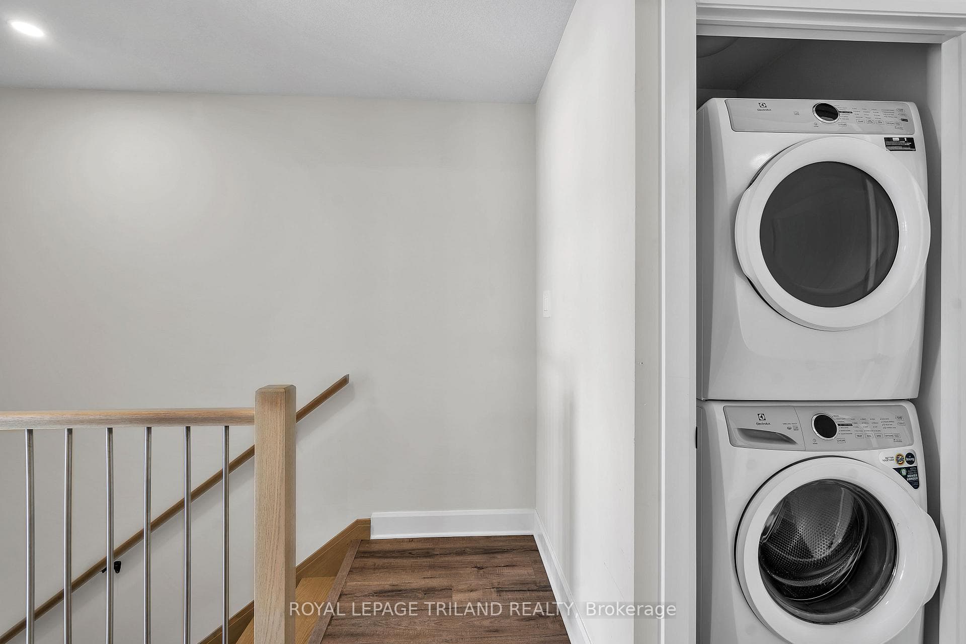 175 Doan Drive Unit 231 photo 26