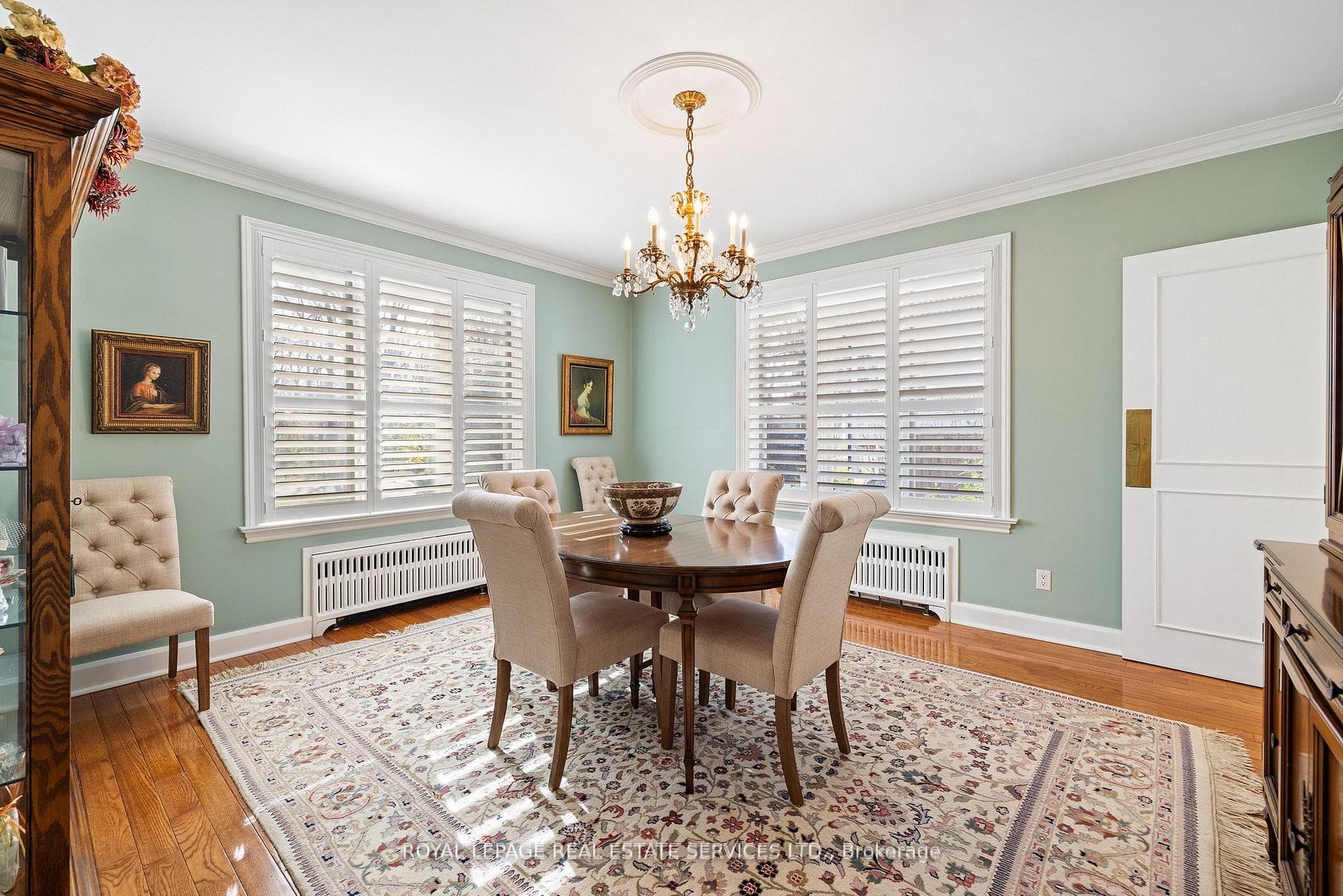 70 Leggett Avenue photo 11