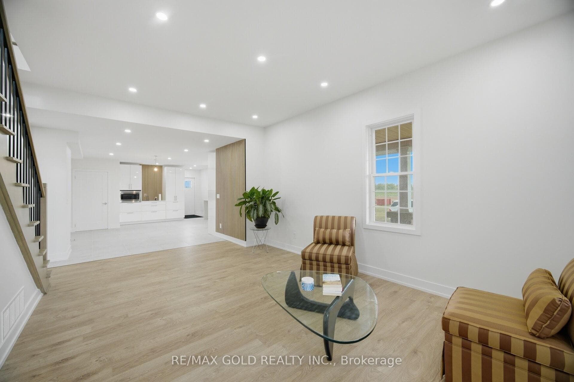 3163 County Rd 50 Road photo 5