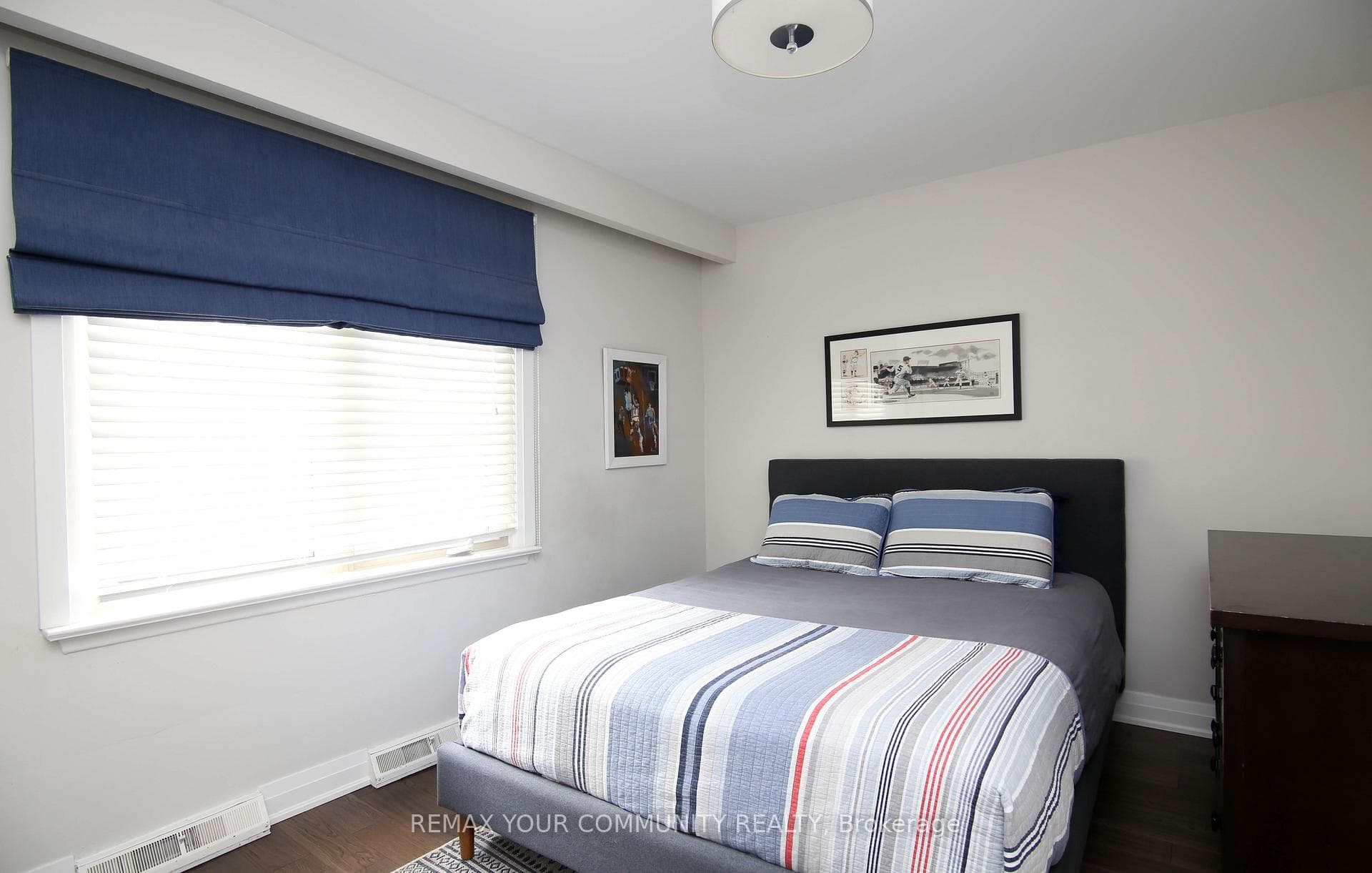 215 Honiton Street photo 21