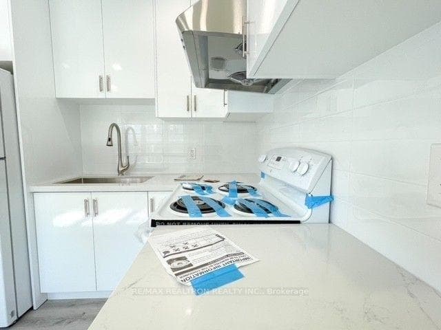 16 Arthur Dixon Street Unit Coachhouse photo 16