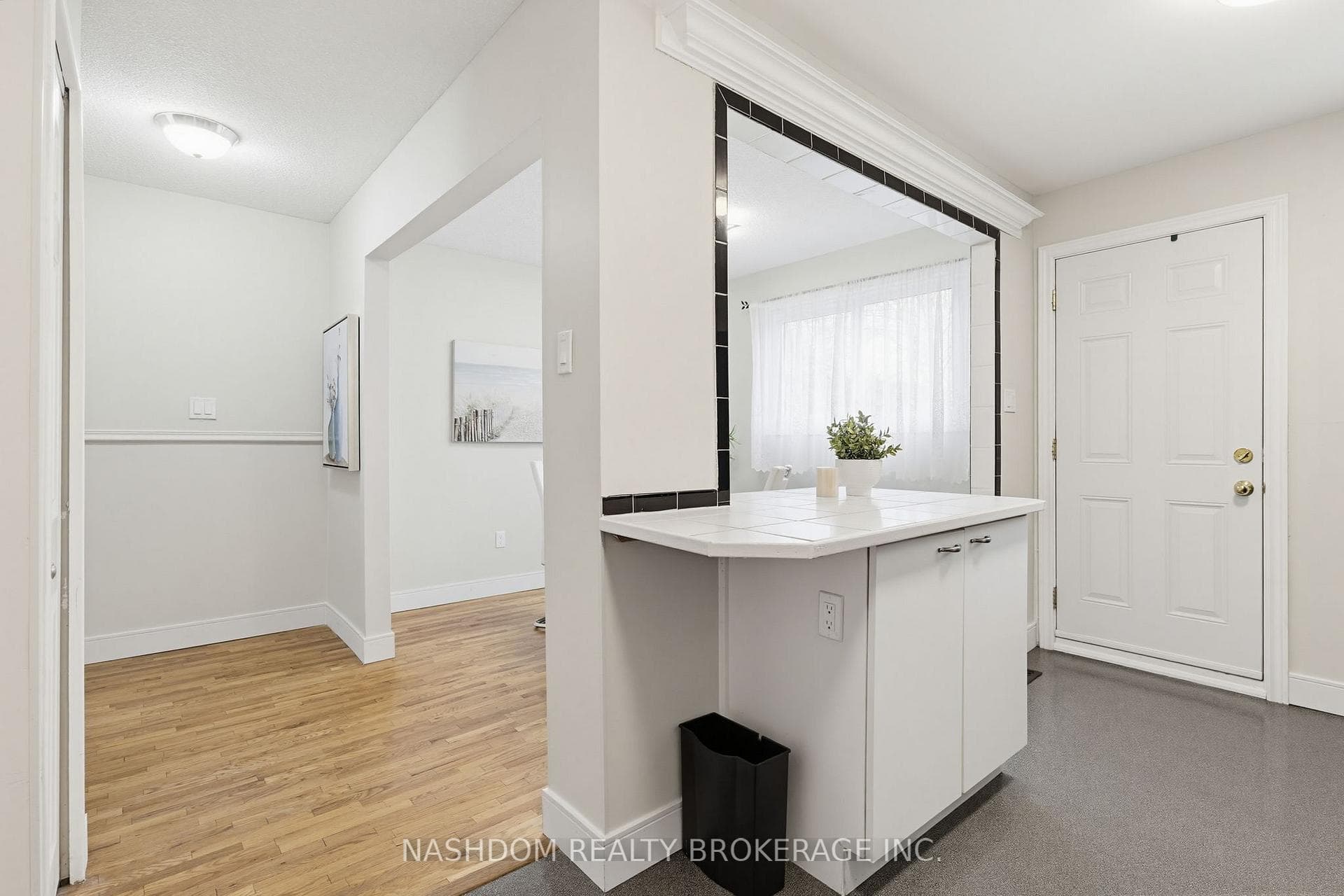 444 Stone Church Road Unit L4 photo 10