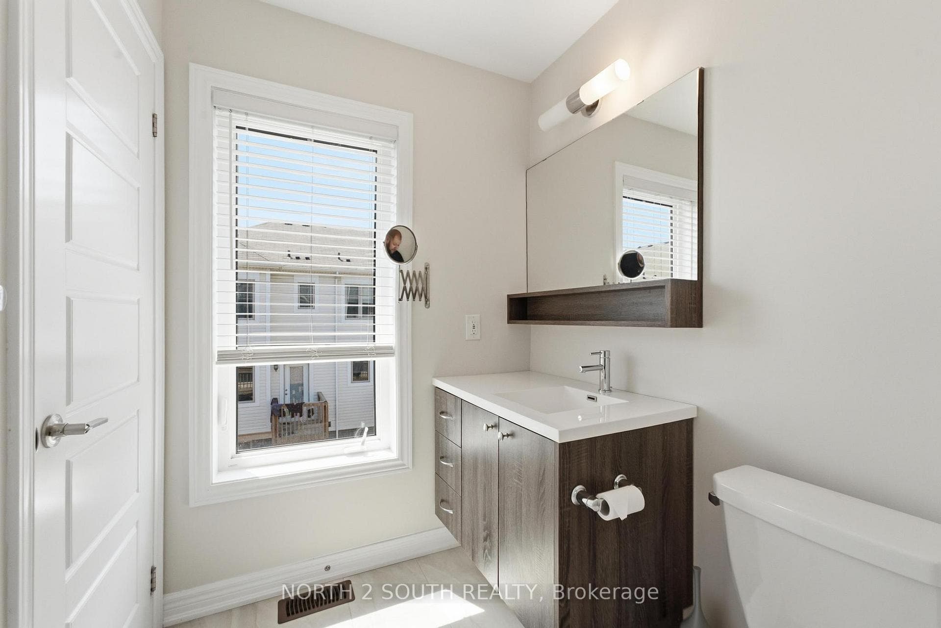 14 Snowberry Lane photo 16