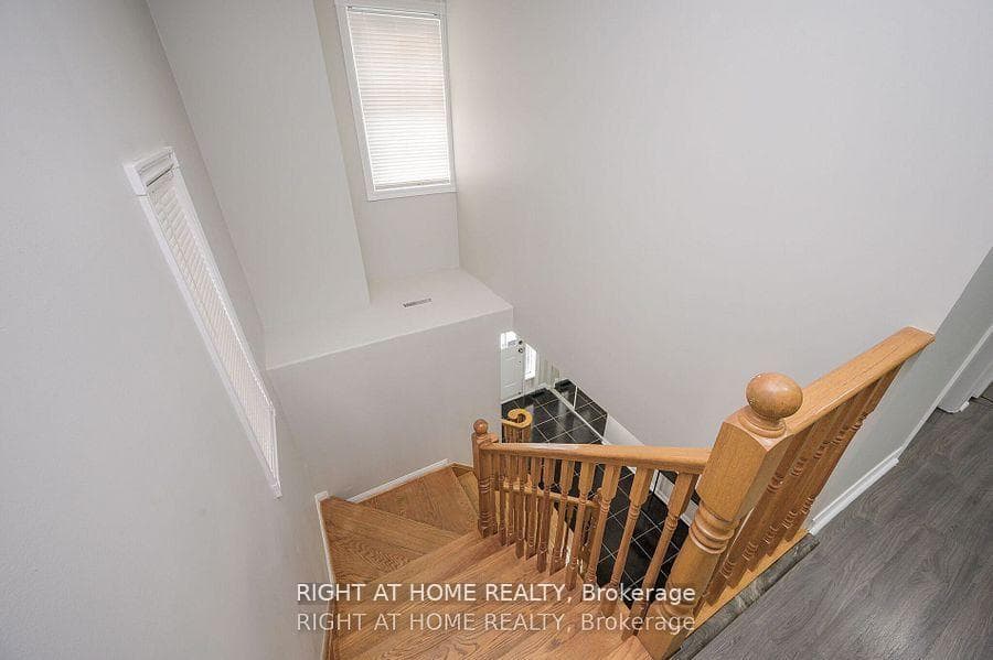 1724 Samuelson Circle photo 17