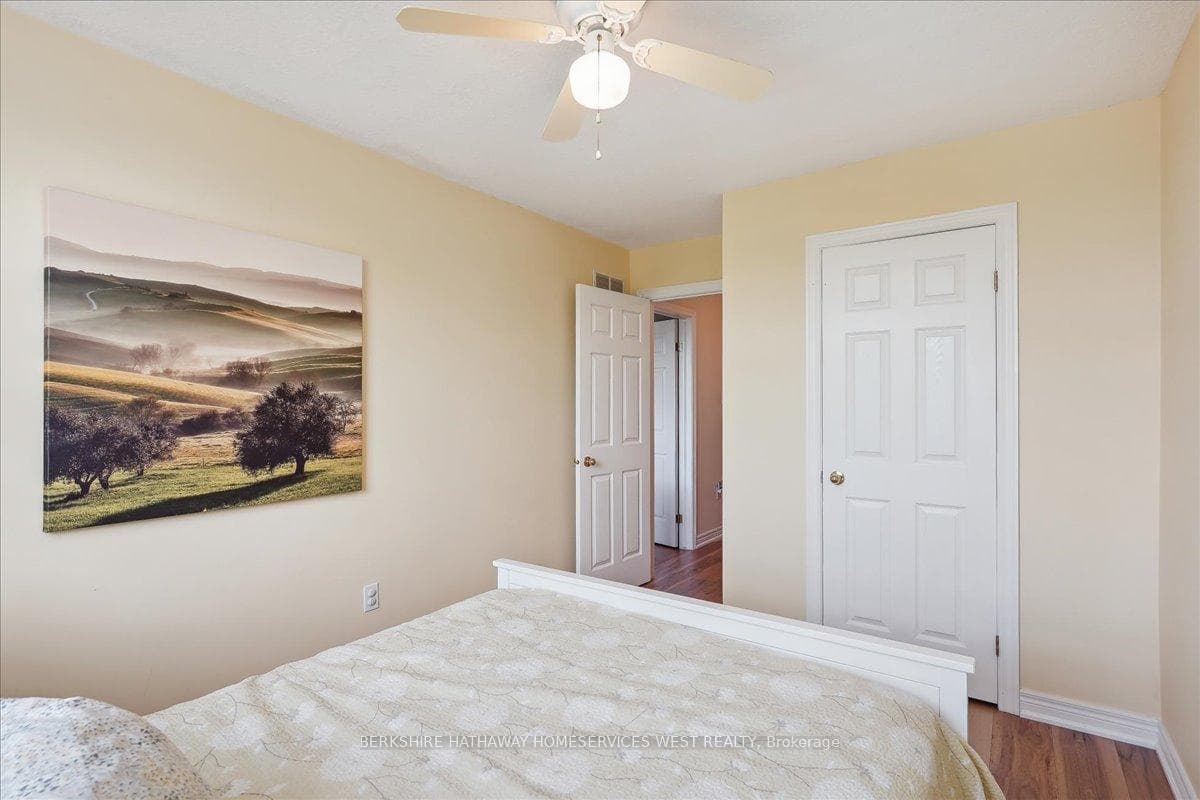 321 Southbrook Drive photo 17