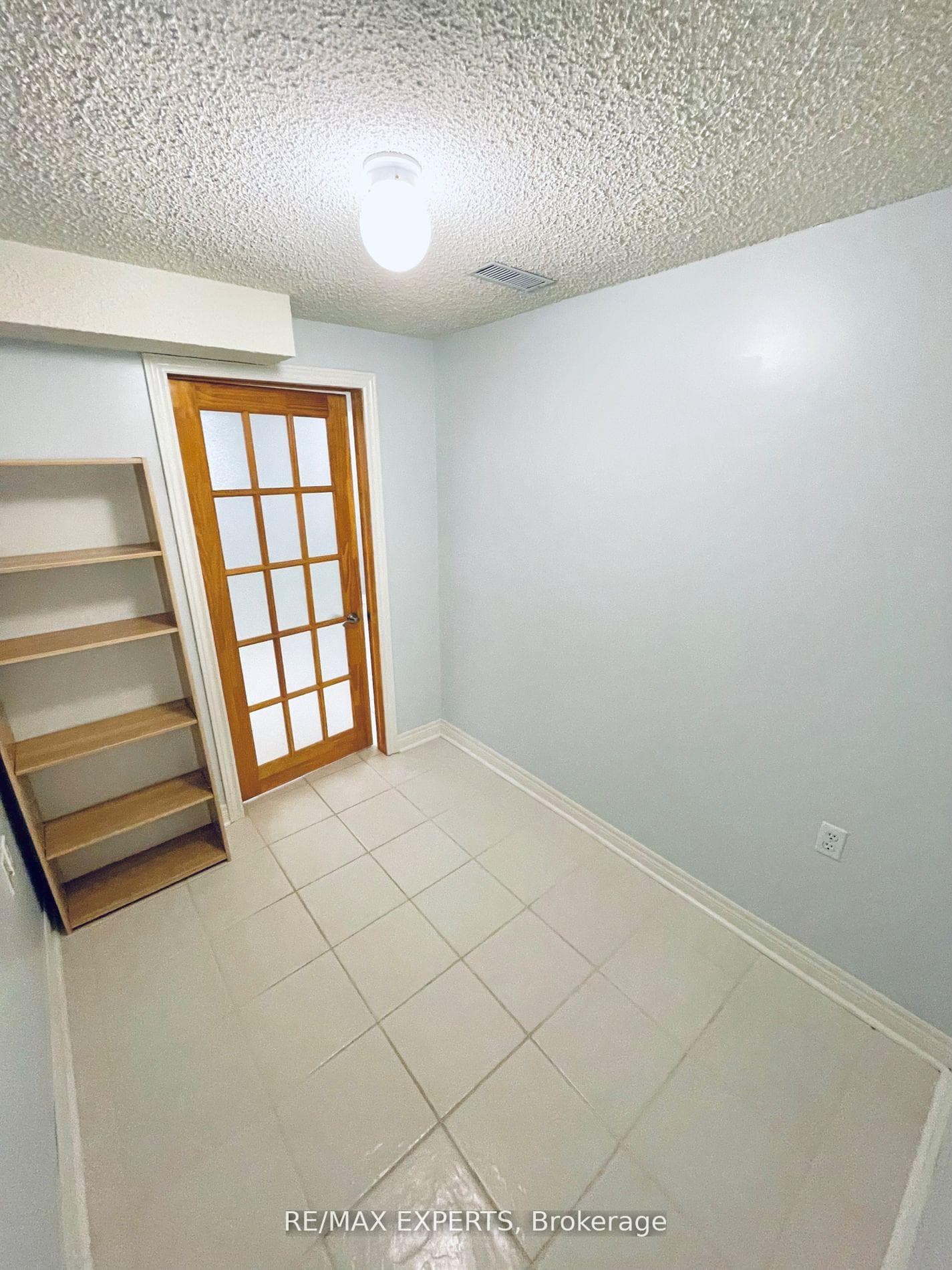 12 Fonteselva Avenue Unit Bsmt photo 5