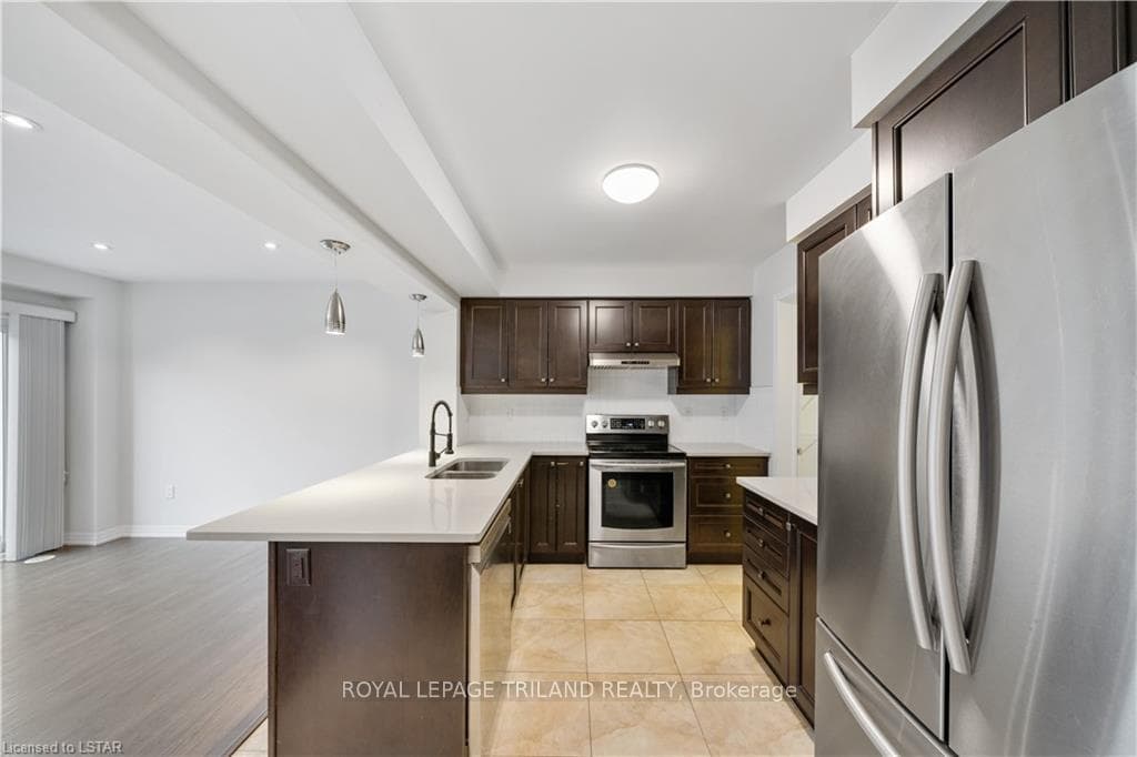 244 ELLEN DAVIDSON Drive photo 15