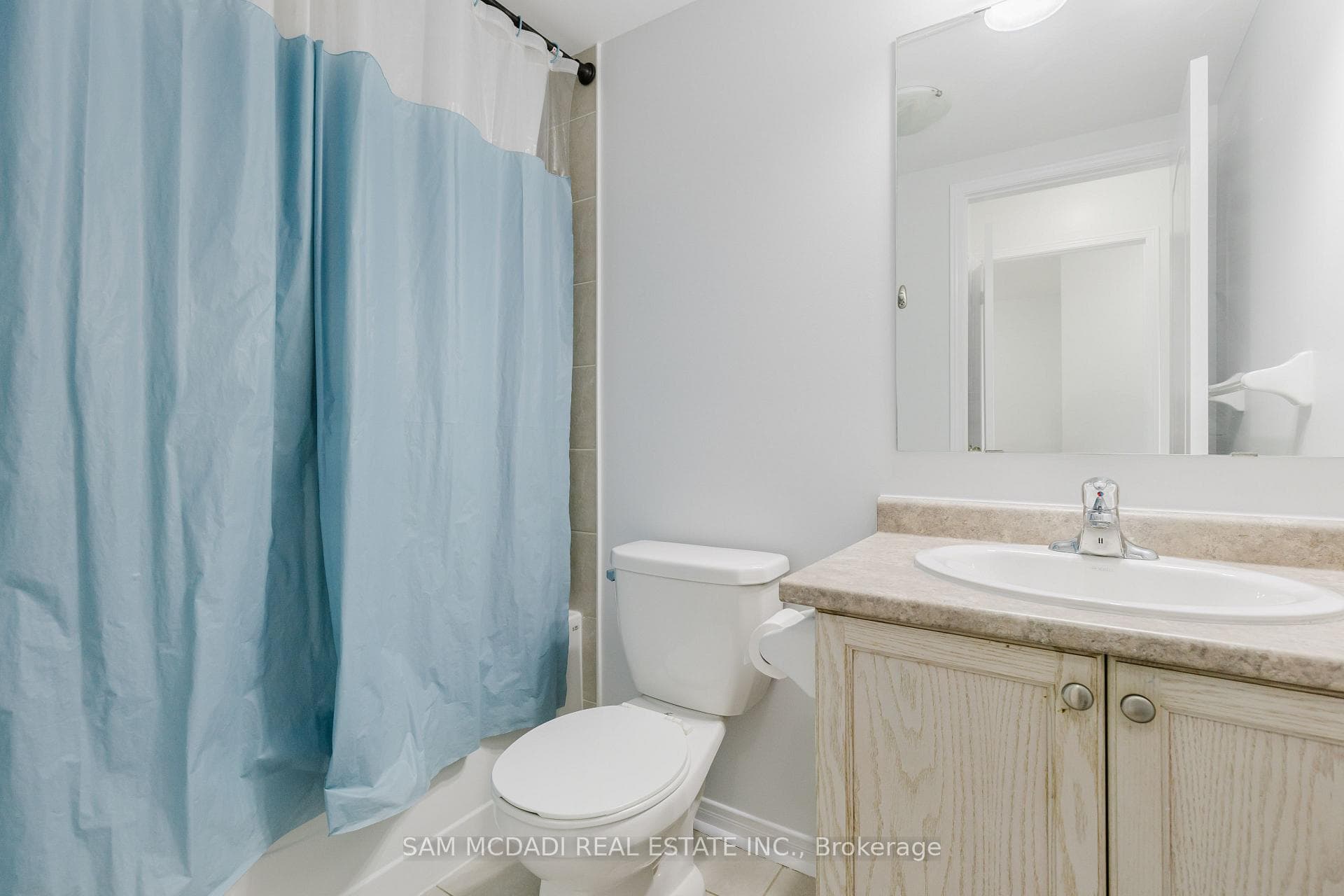 3250 Bentley Drive Unit 20 photo 17