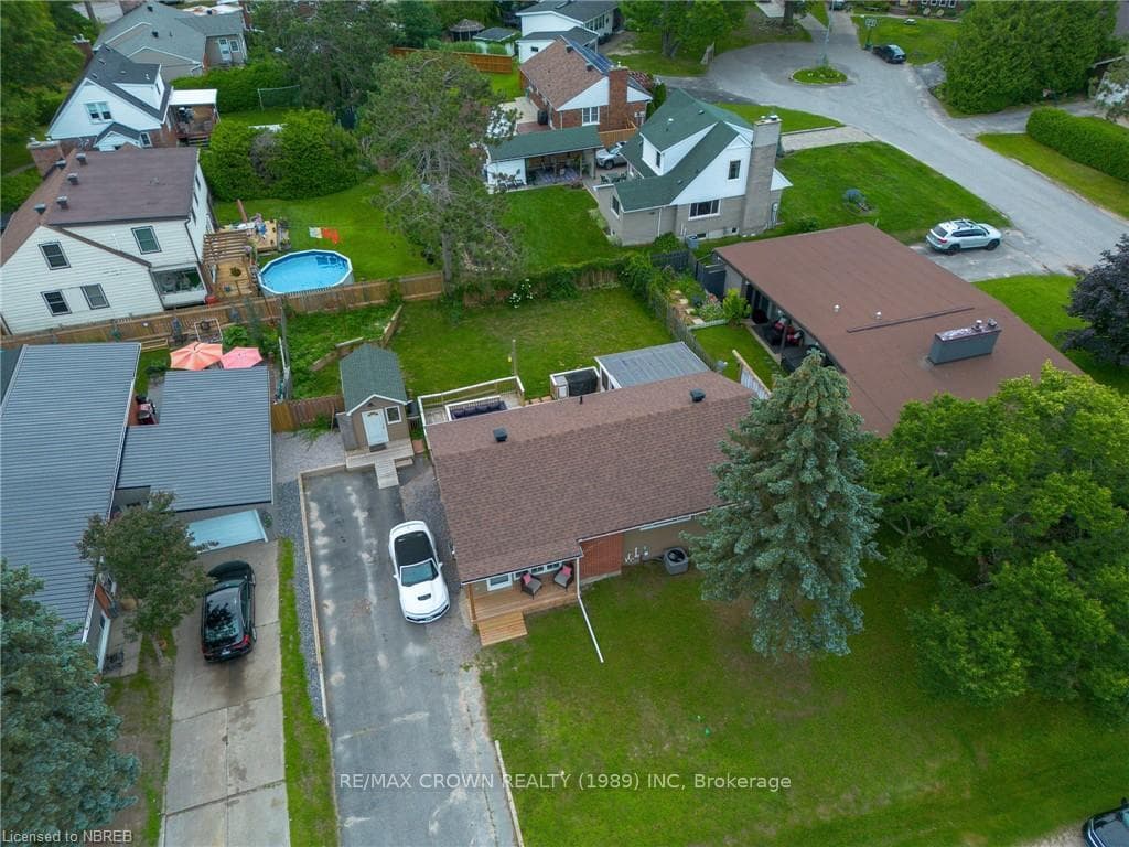 855 PINEWOOD Road photo 33