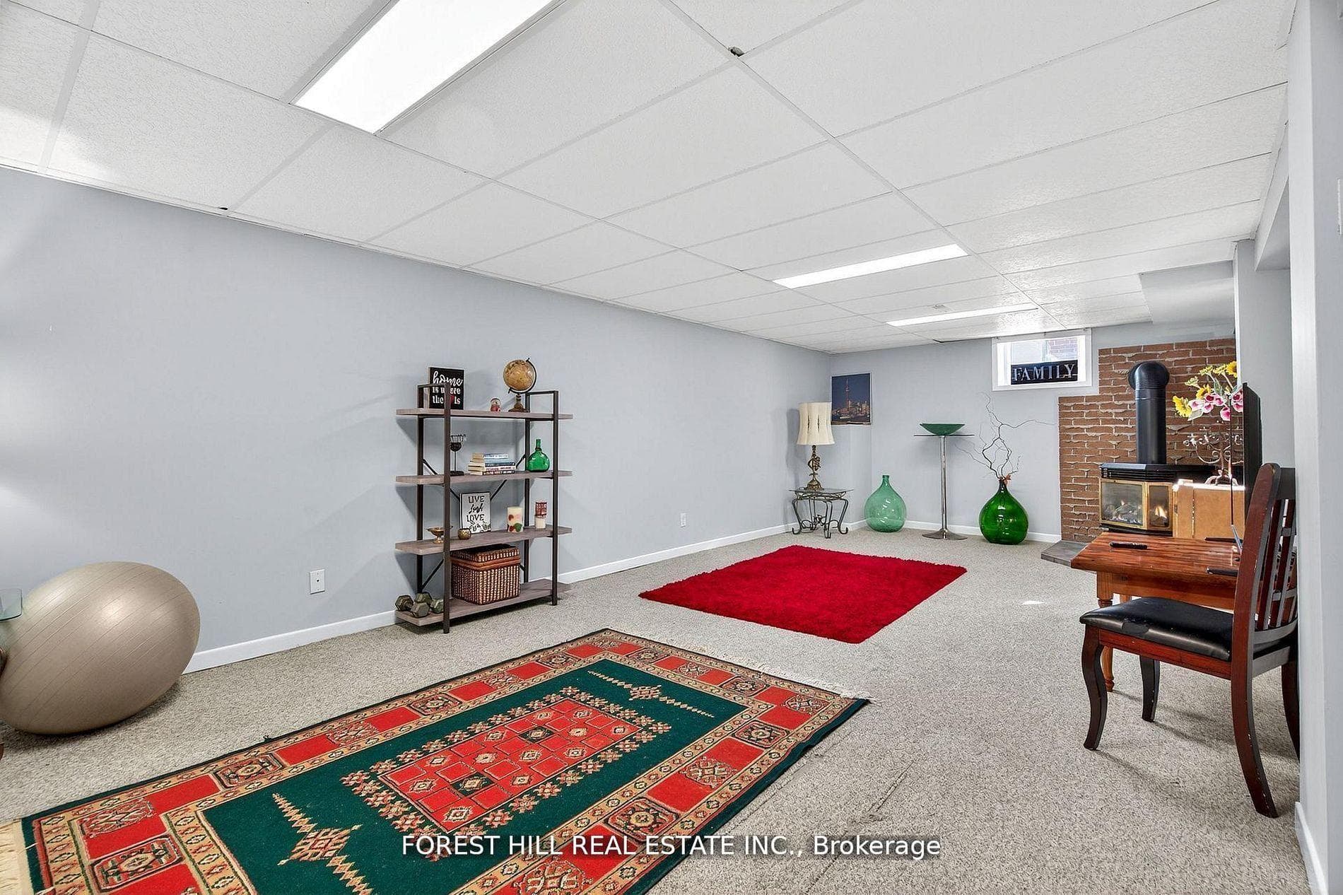 1550 Evangeline Drive photo 14