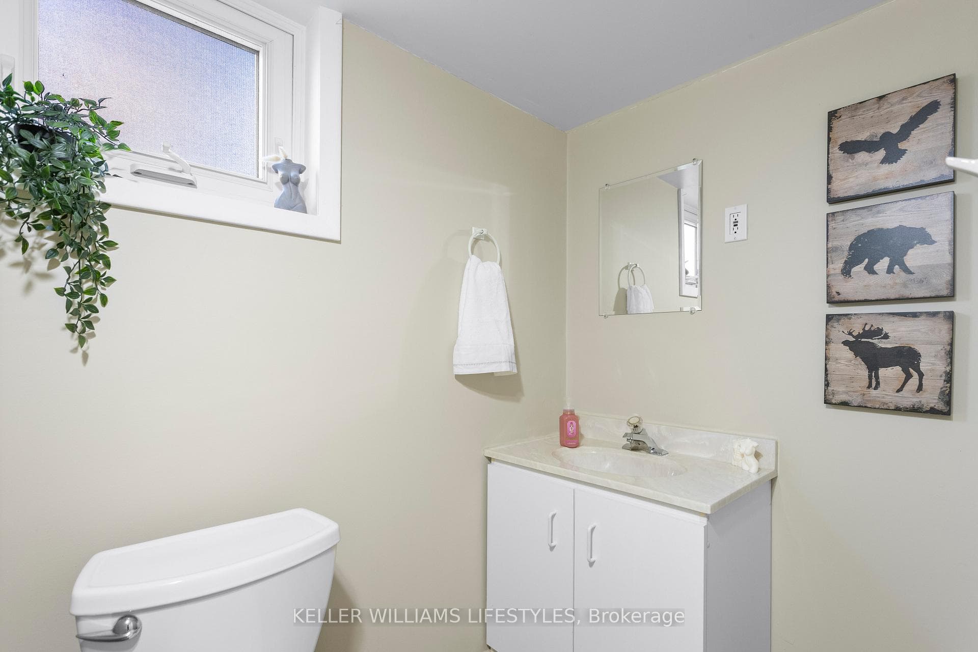 302 Spruce Street photo 26