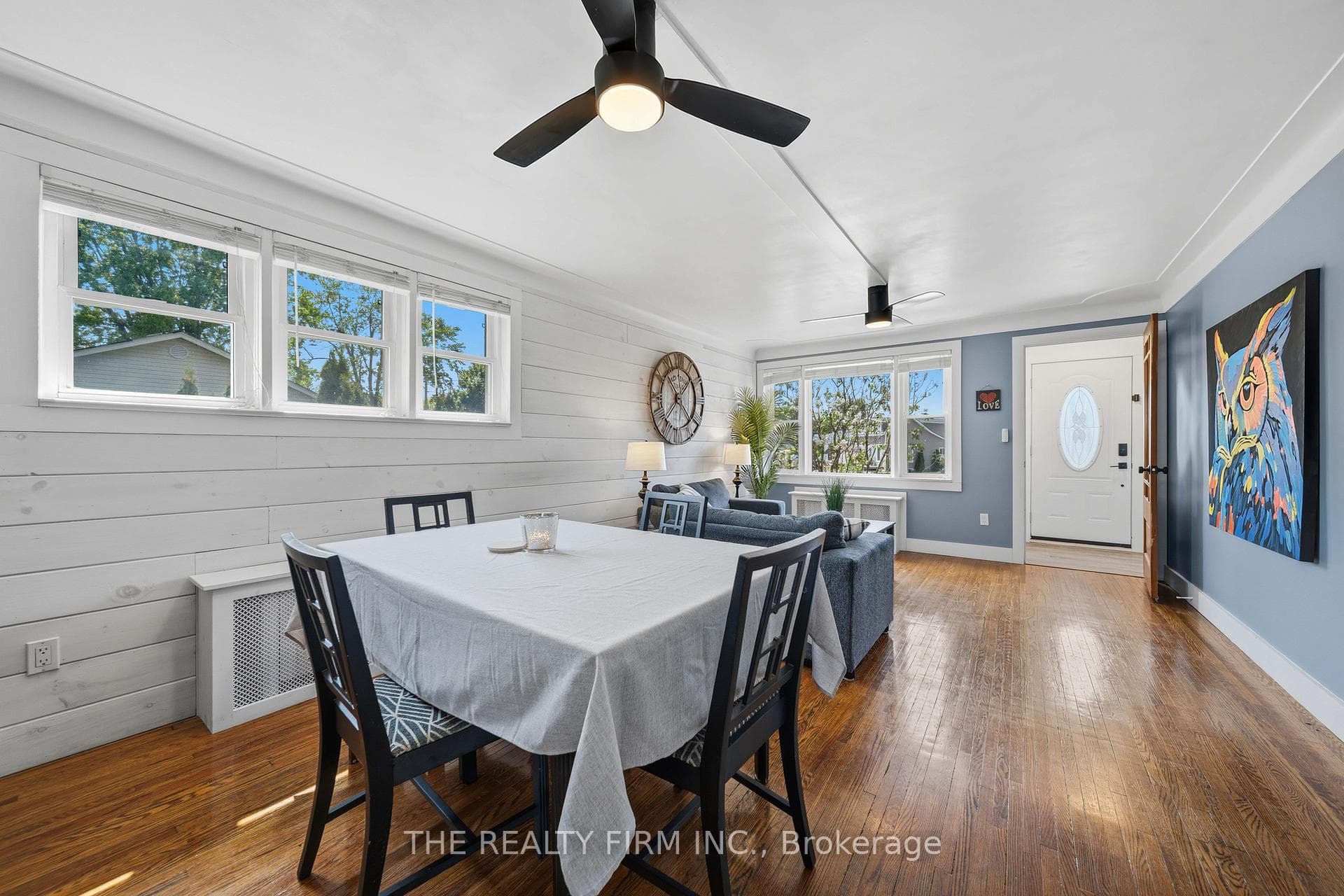 599 John Street photo 20