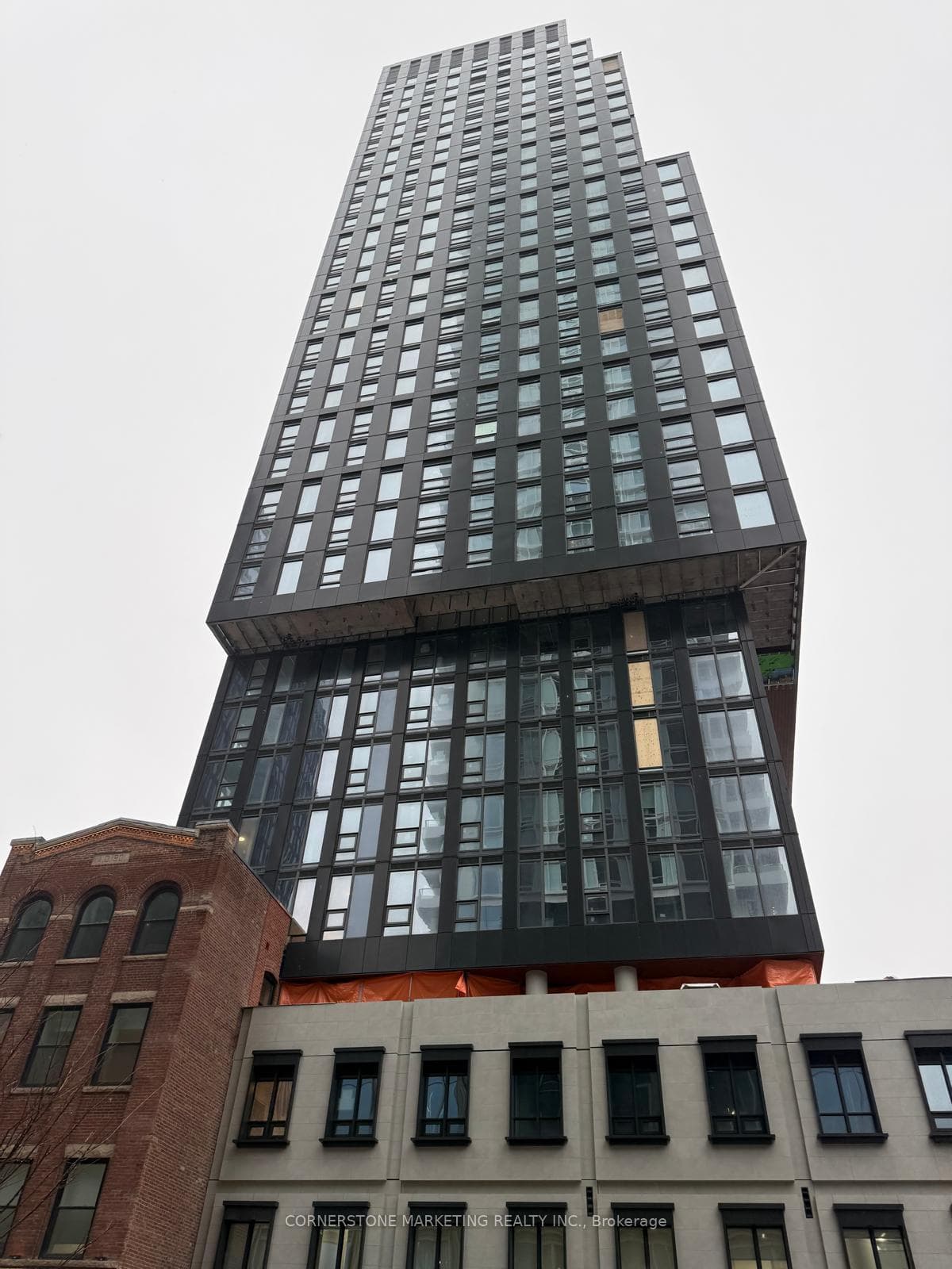 100 Queen Street Unit 908 photo 13