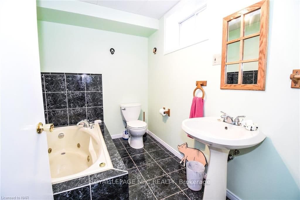 707 LYONS CREEK Road photo 33