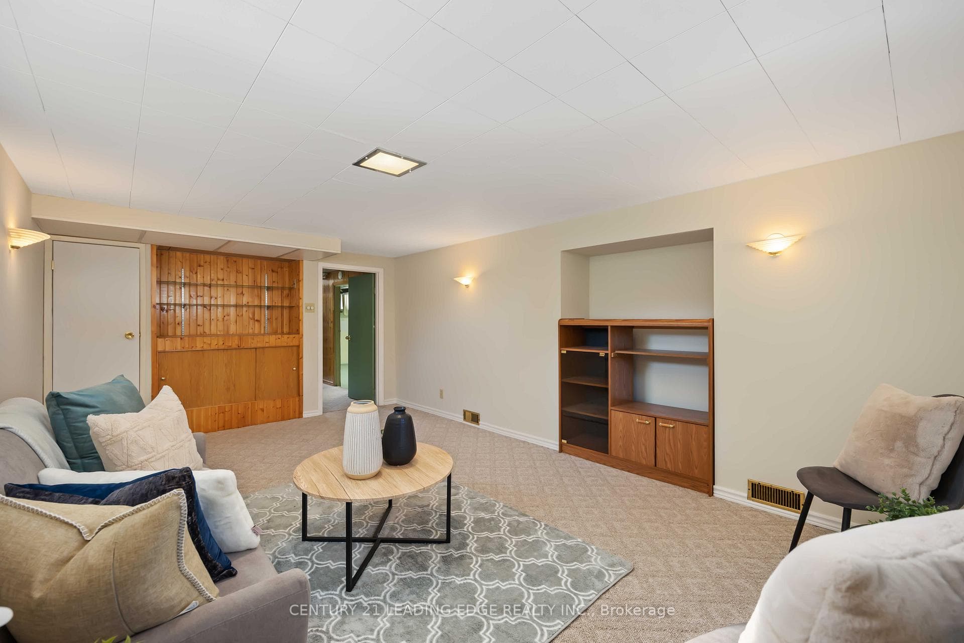 17 Lynwood Avenue photo 12