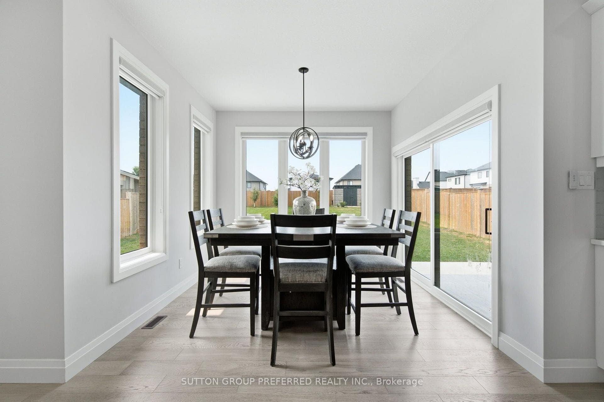 19 Kaiser Lane photo 15
