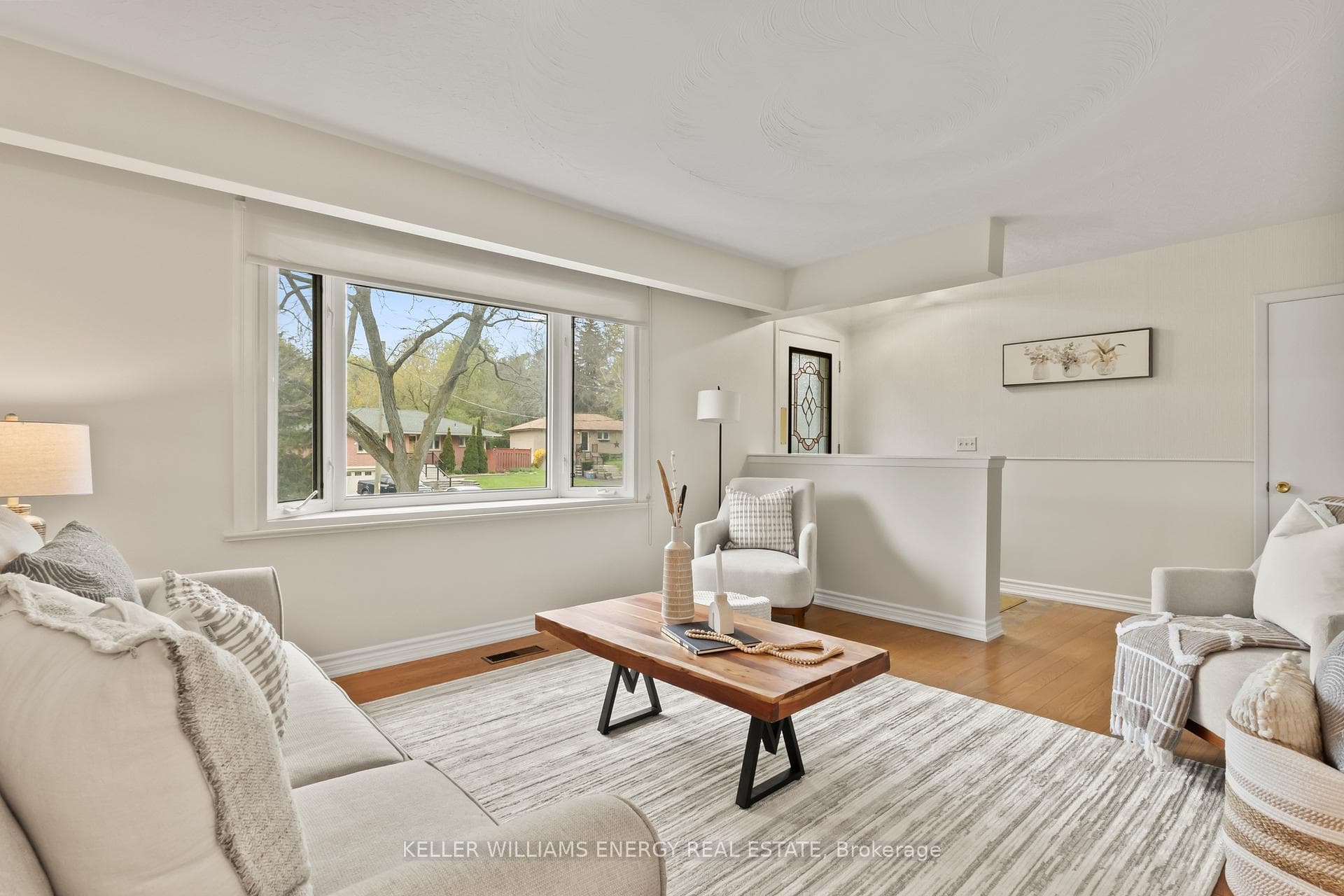 365 Humewood Avenue photo 7