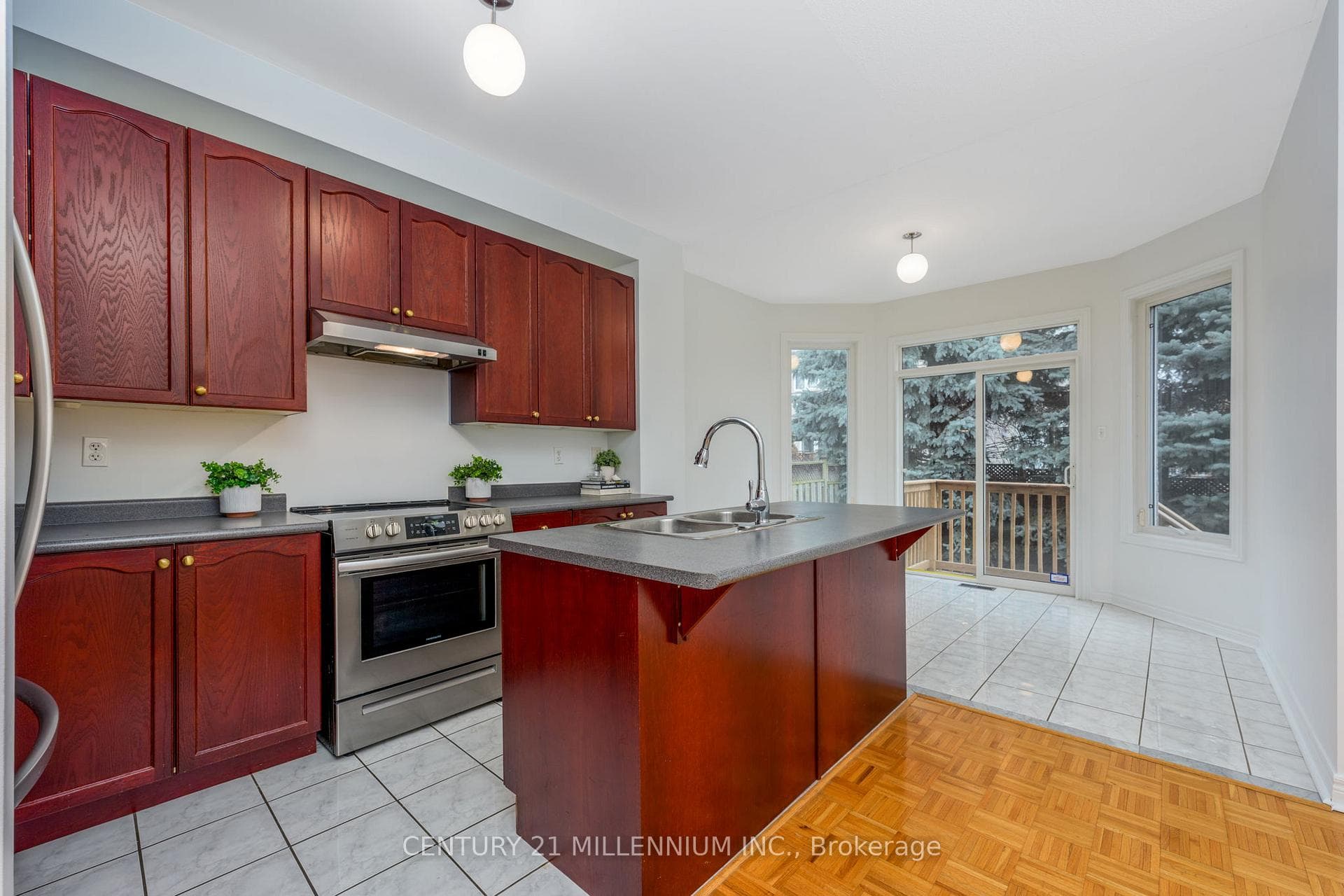29 Martree Crescent photo 8