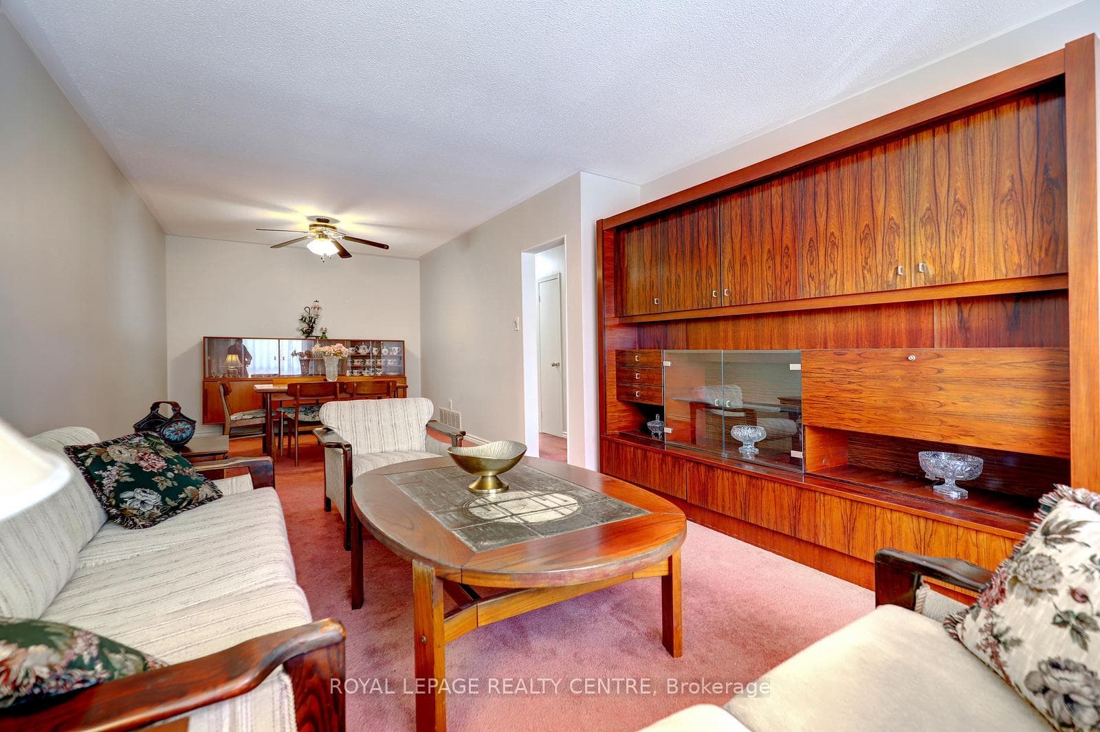 1278 Shamir Crescent photo 7