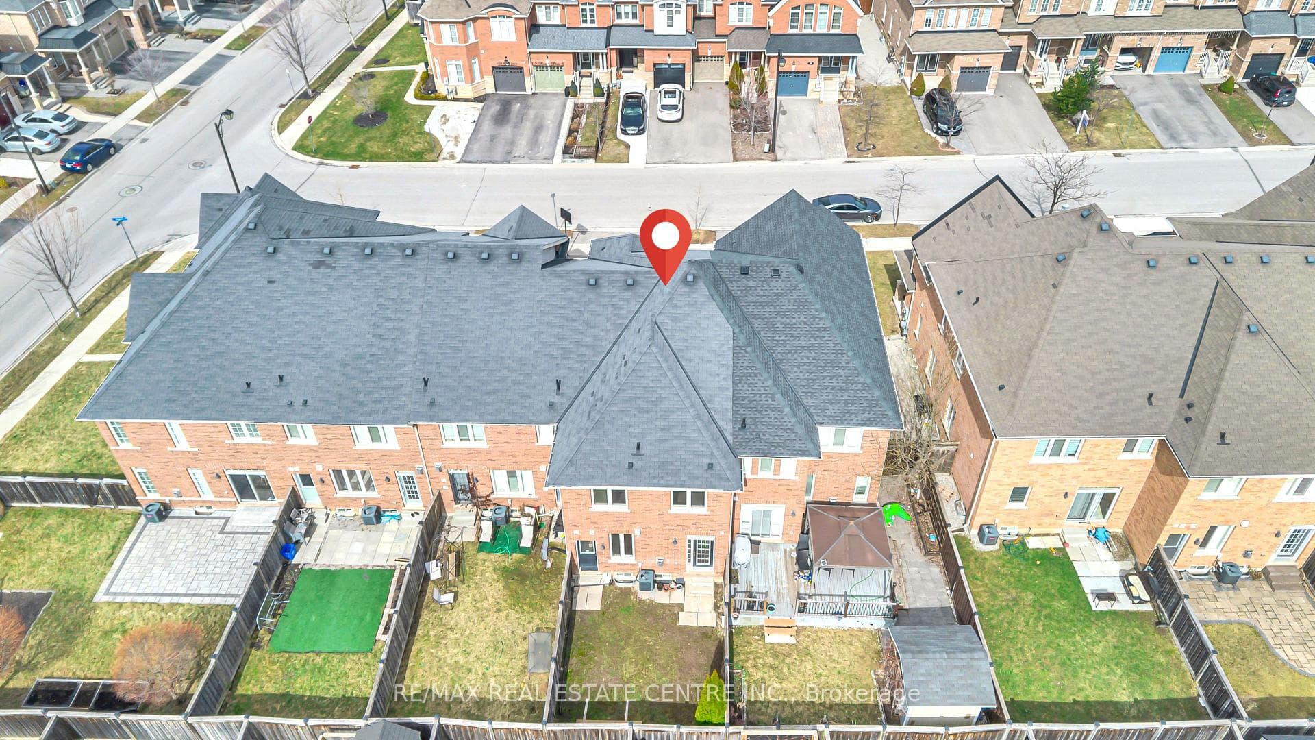 8 Munch Place photo 7