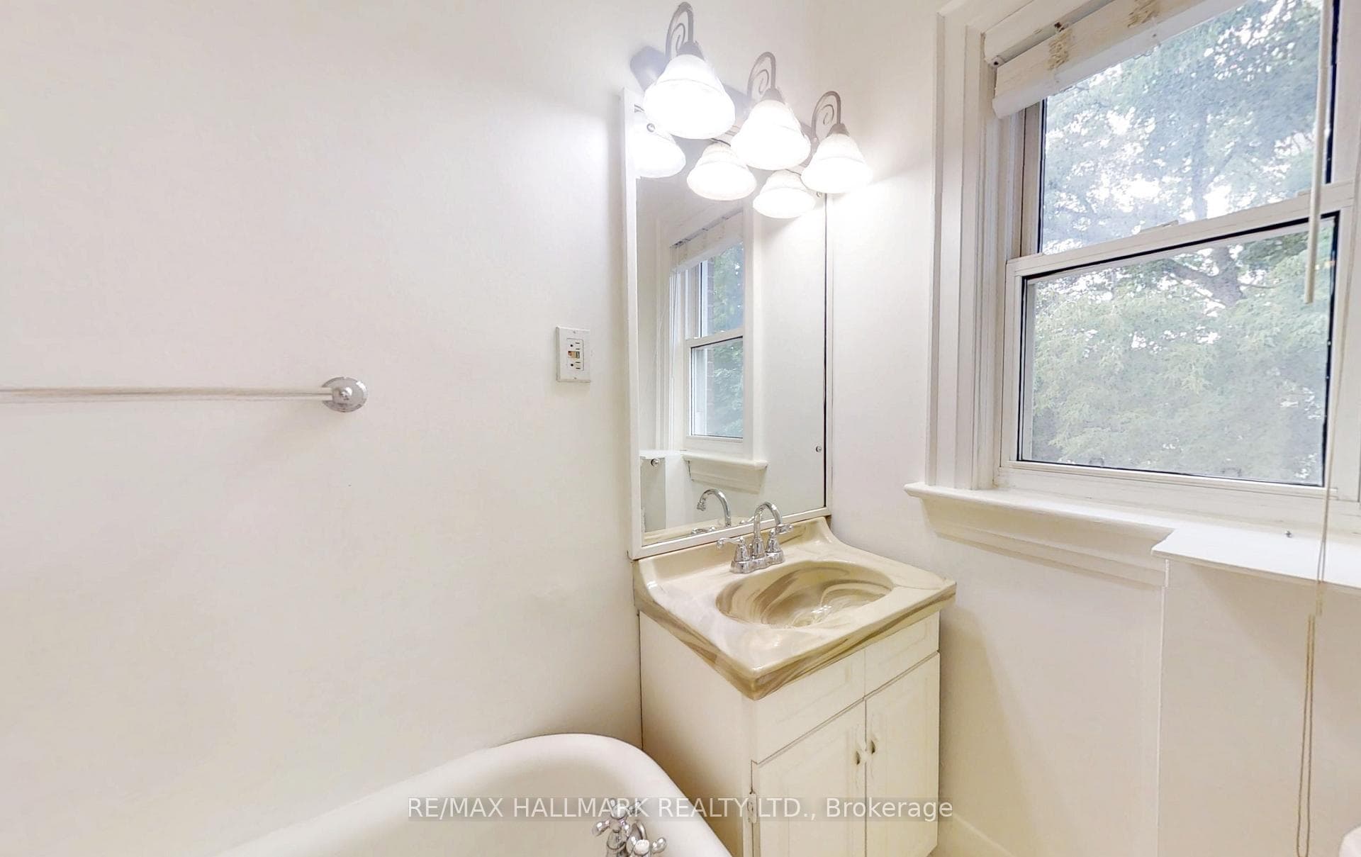 49 Rawlinson Avenue photo 20