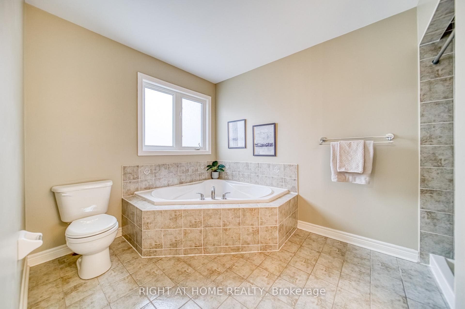 214 Swan Park Road photo 23
