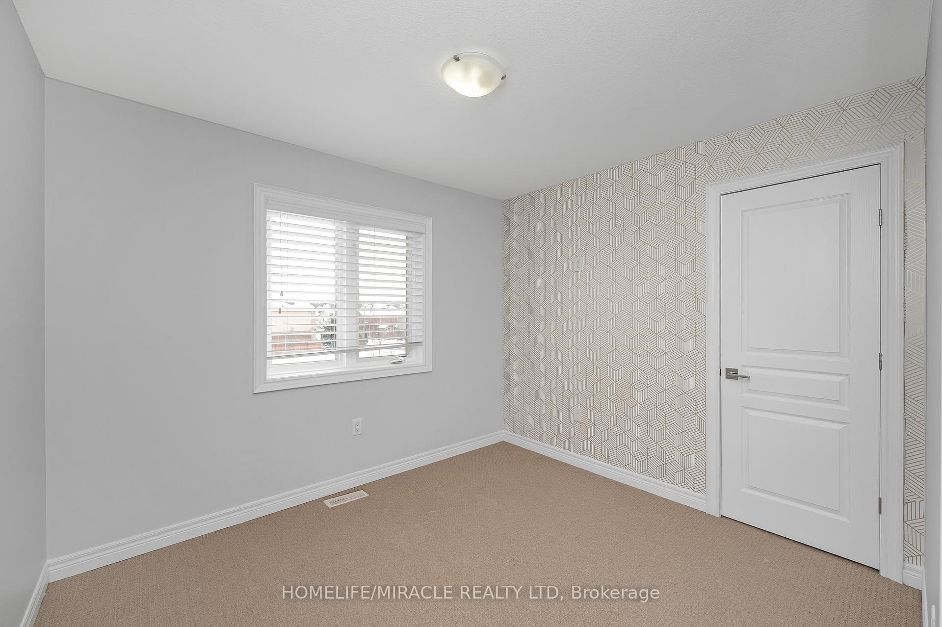 38 Sexton Crescent photo 29