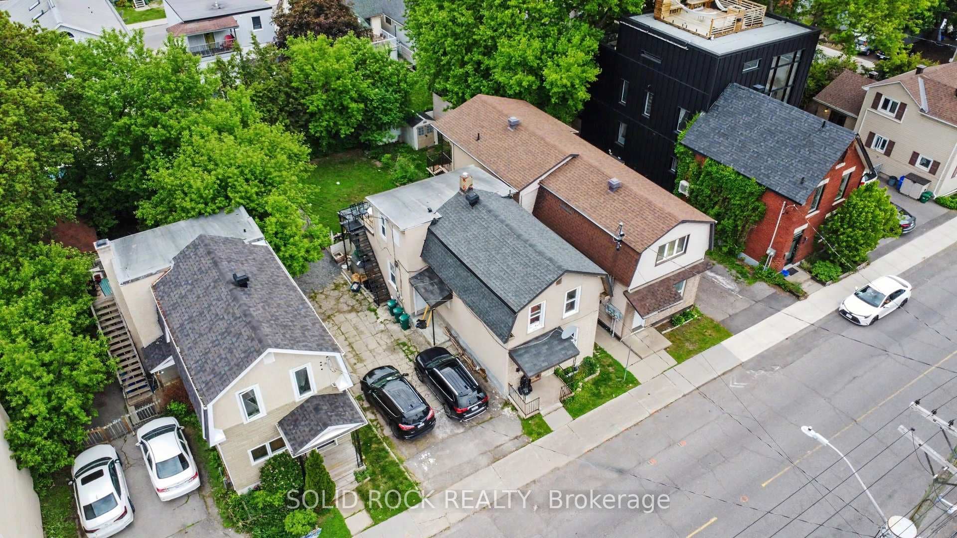 89 Marier Avenue photo 5