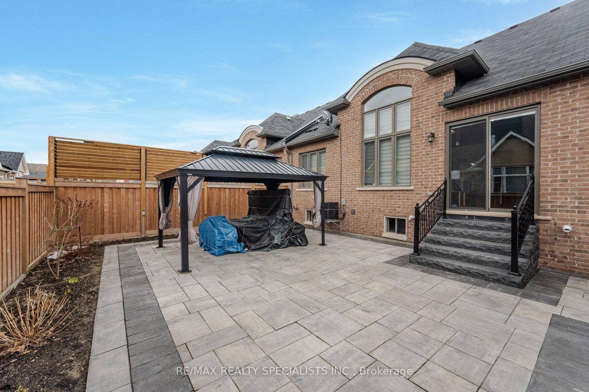 40 Hopevalley Crescent photo 34