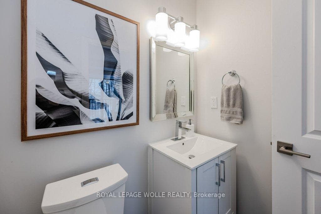237 Rachel Crescent Unit C photo 8