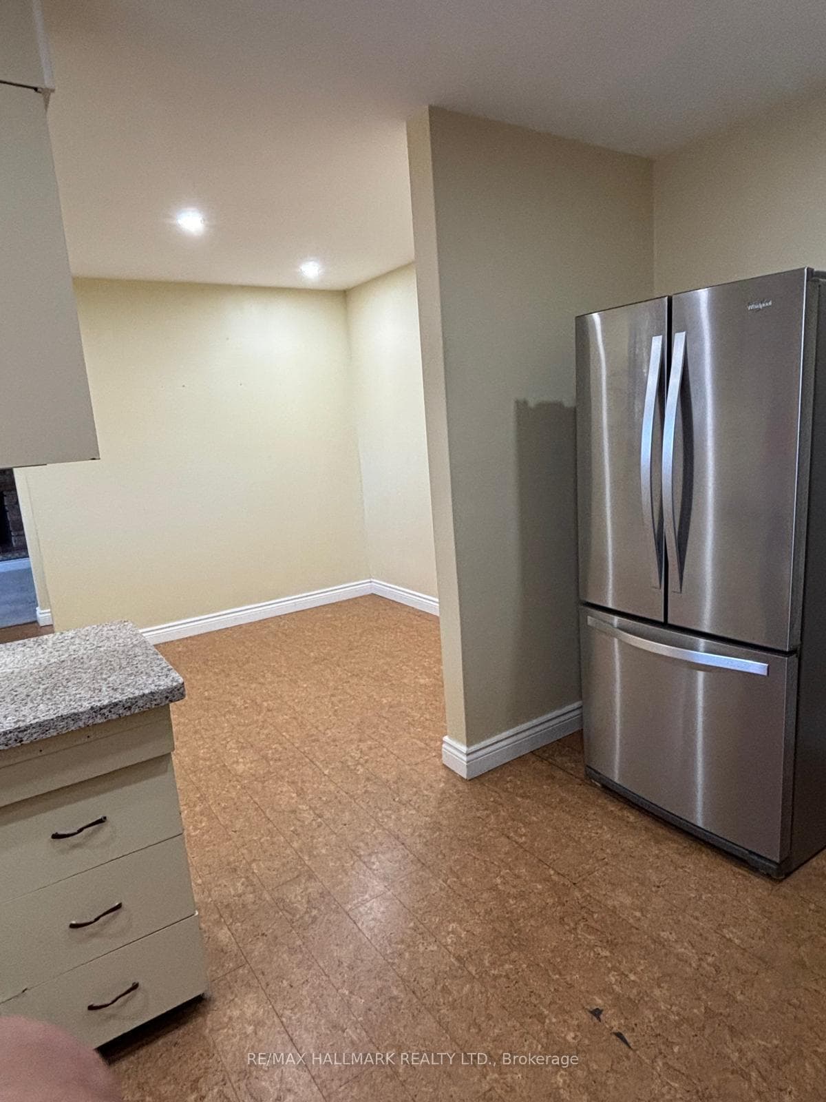 404 Glendale Avenue photo 4
