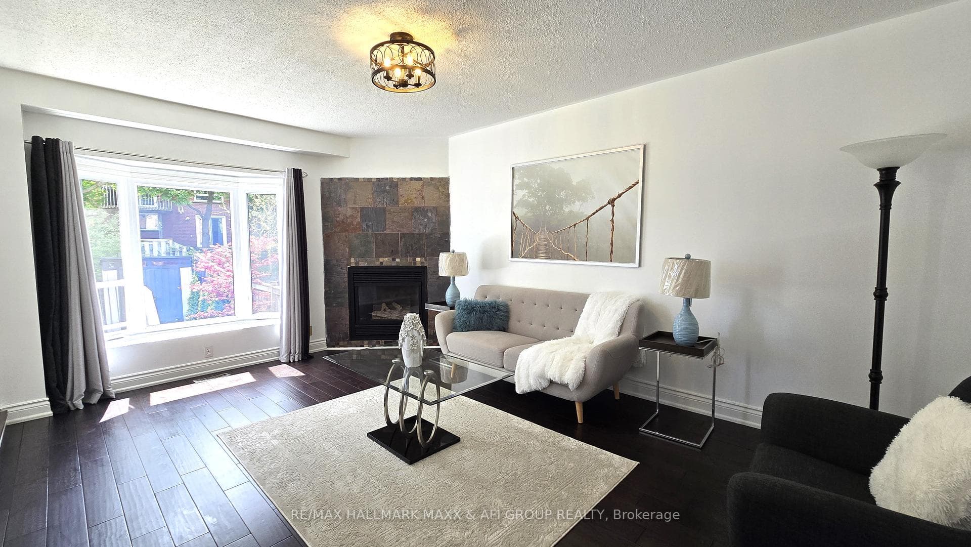 107 Deerglen Terrace photo 13