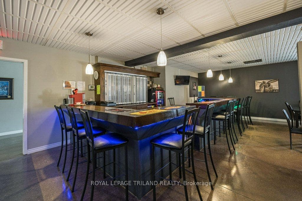 22790 AMIENS Road Unit 130 photo 39