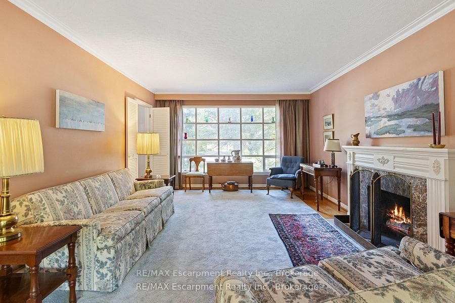 214 Donessle Drive photo 7