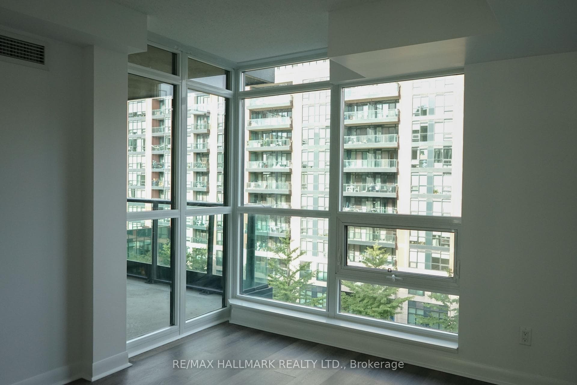 525 Wilson Avenue Unit 616 photo 18