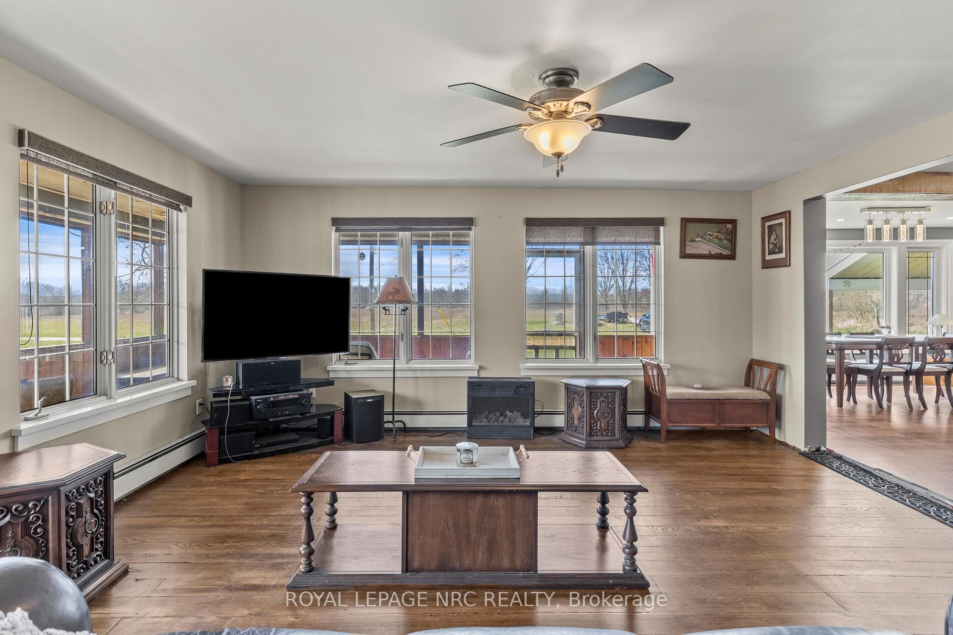 758 Wyldewood Road photo 36