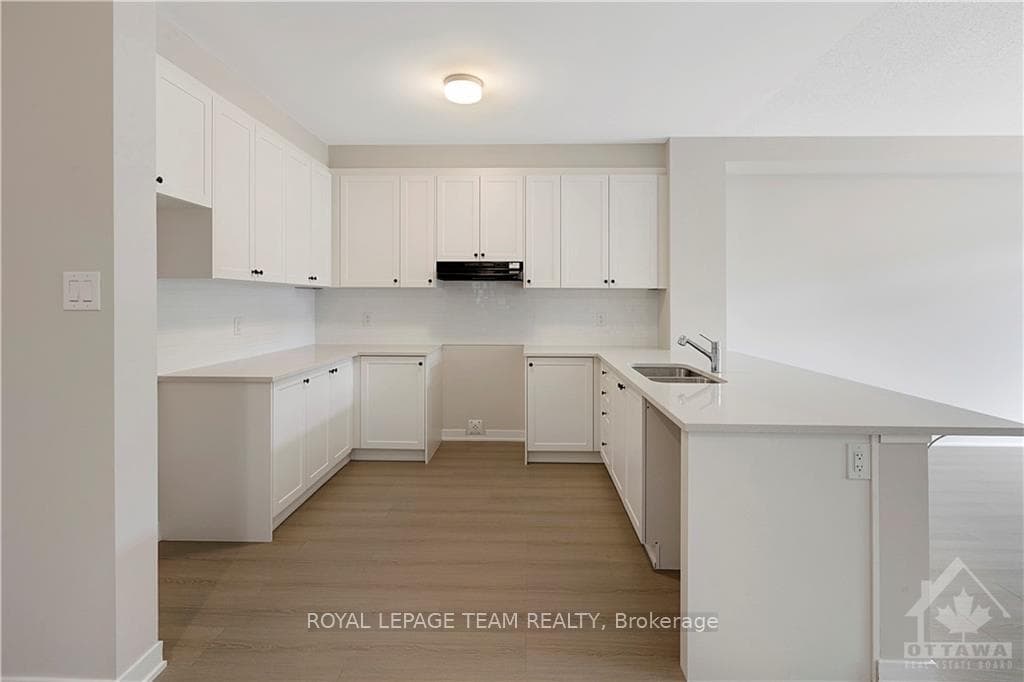 3013 Rhyolite Way photo 9