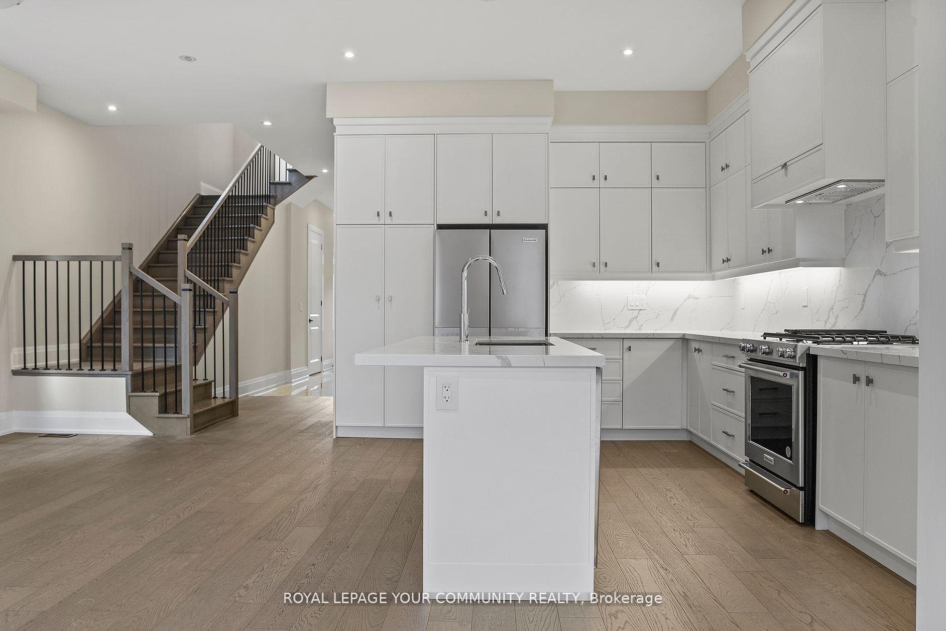 120 Lewis Honey Drive photo 9