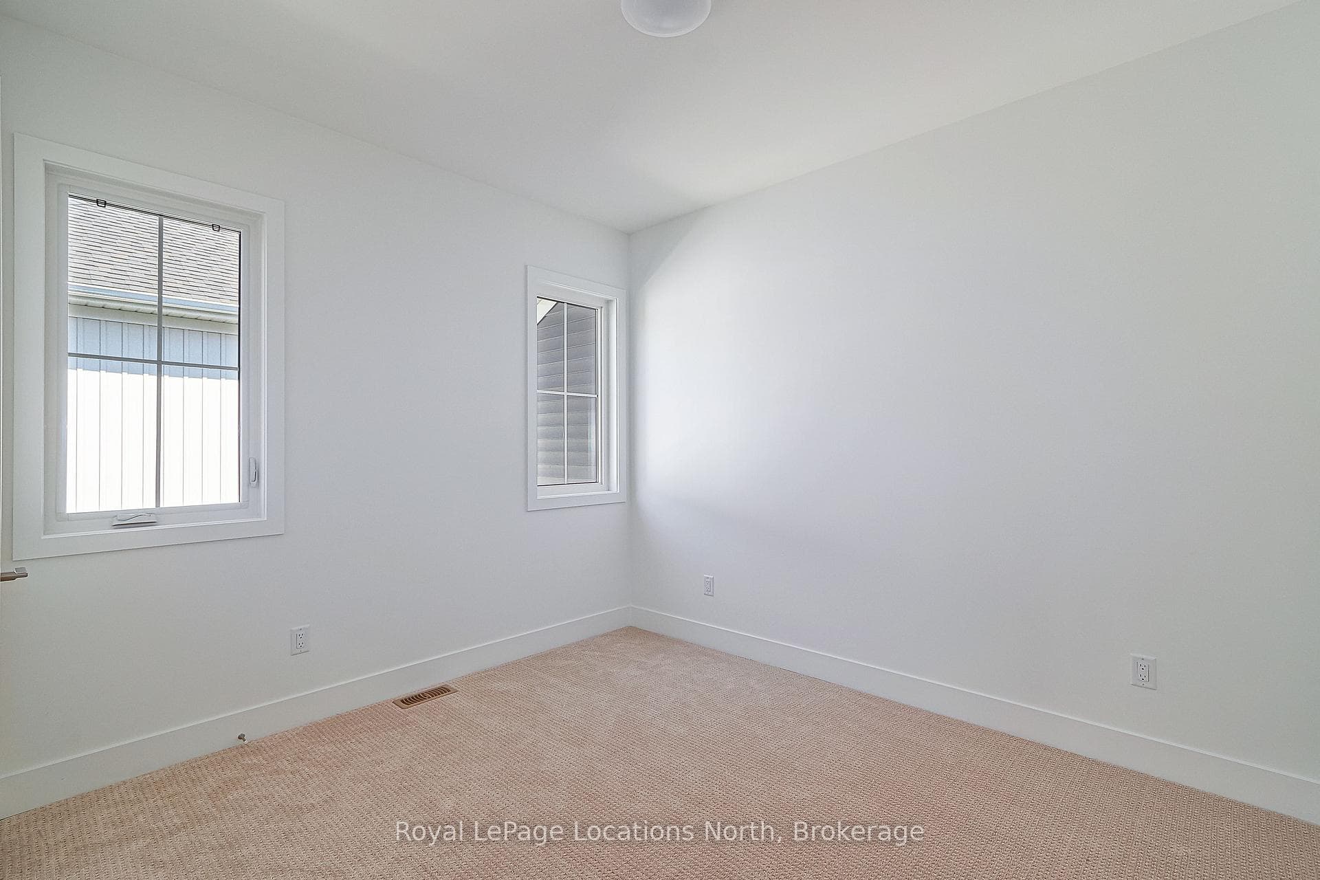 64 52nd Street photo 26