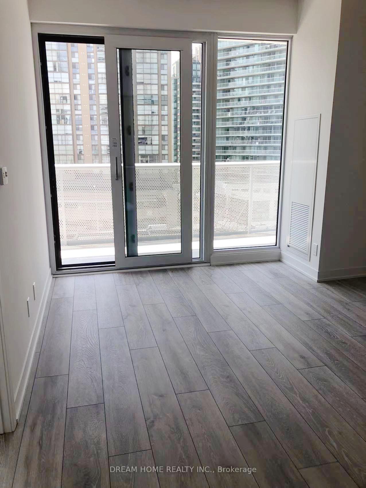 15 Holmes Avenue Unit 604 photo 18