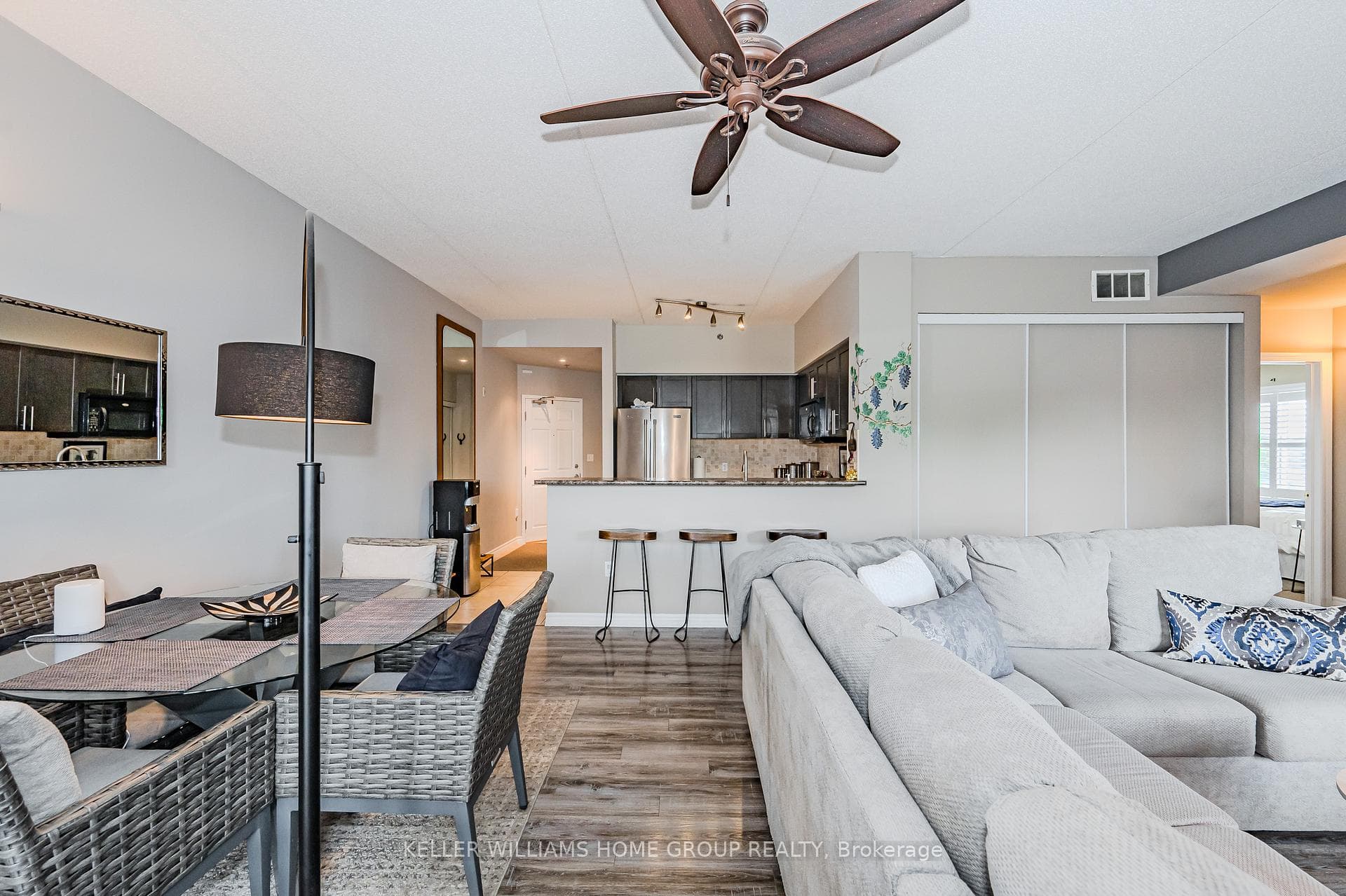 308 Watson Parkway Unit 302 photo 17