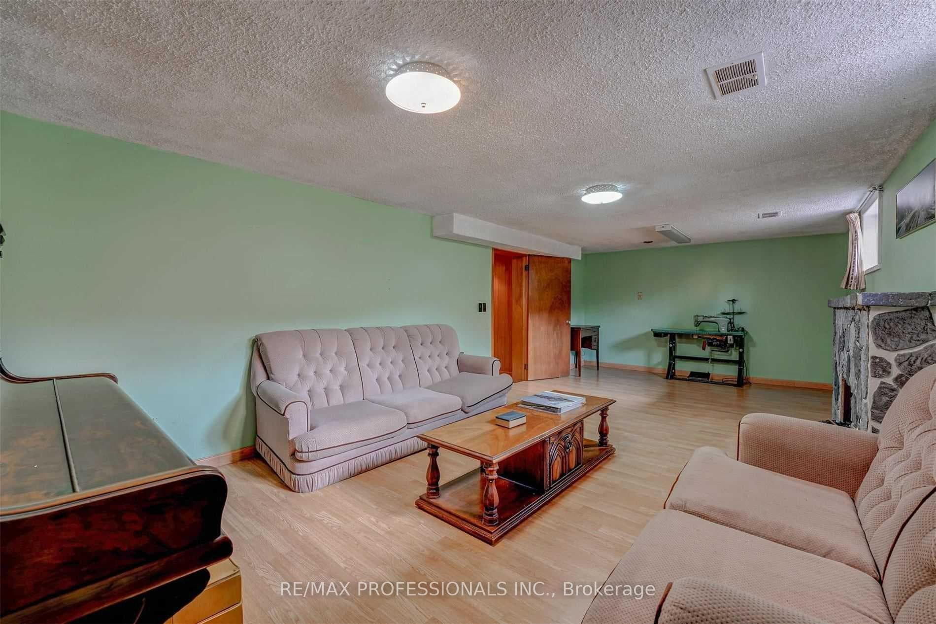 67 Saskatoon Drive photo 25