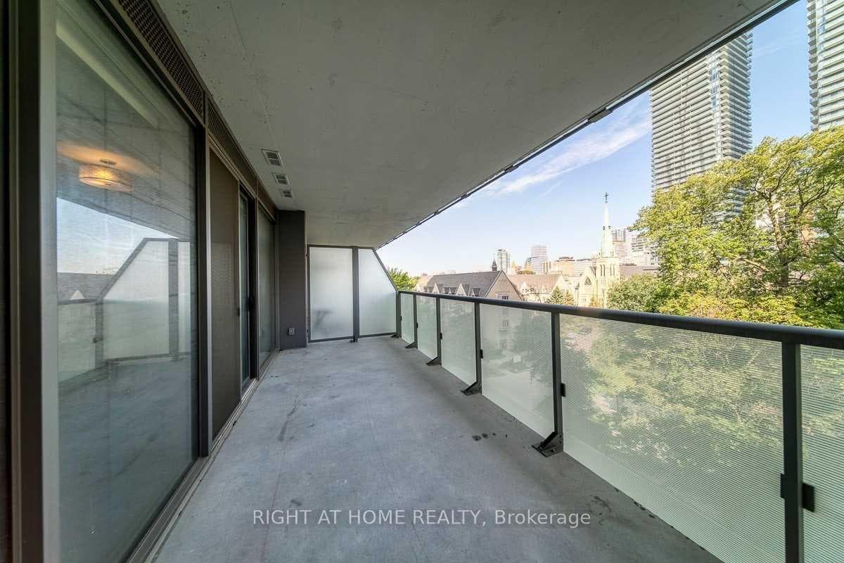 57 ST JOSEPH Street Unit 521 photo 12