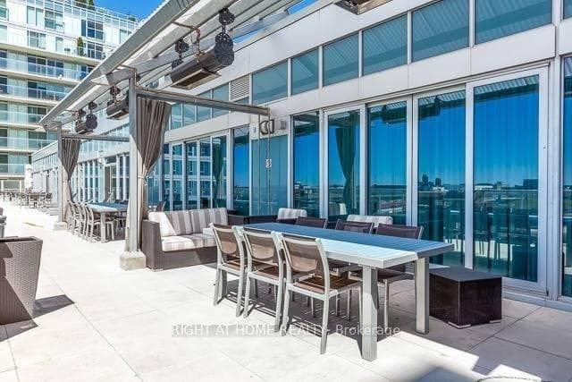 555 Wilson Avenue Unit E908 photo 17