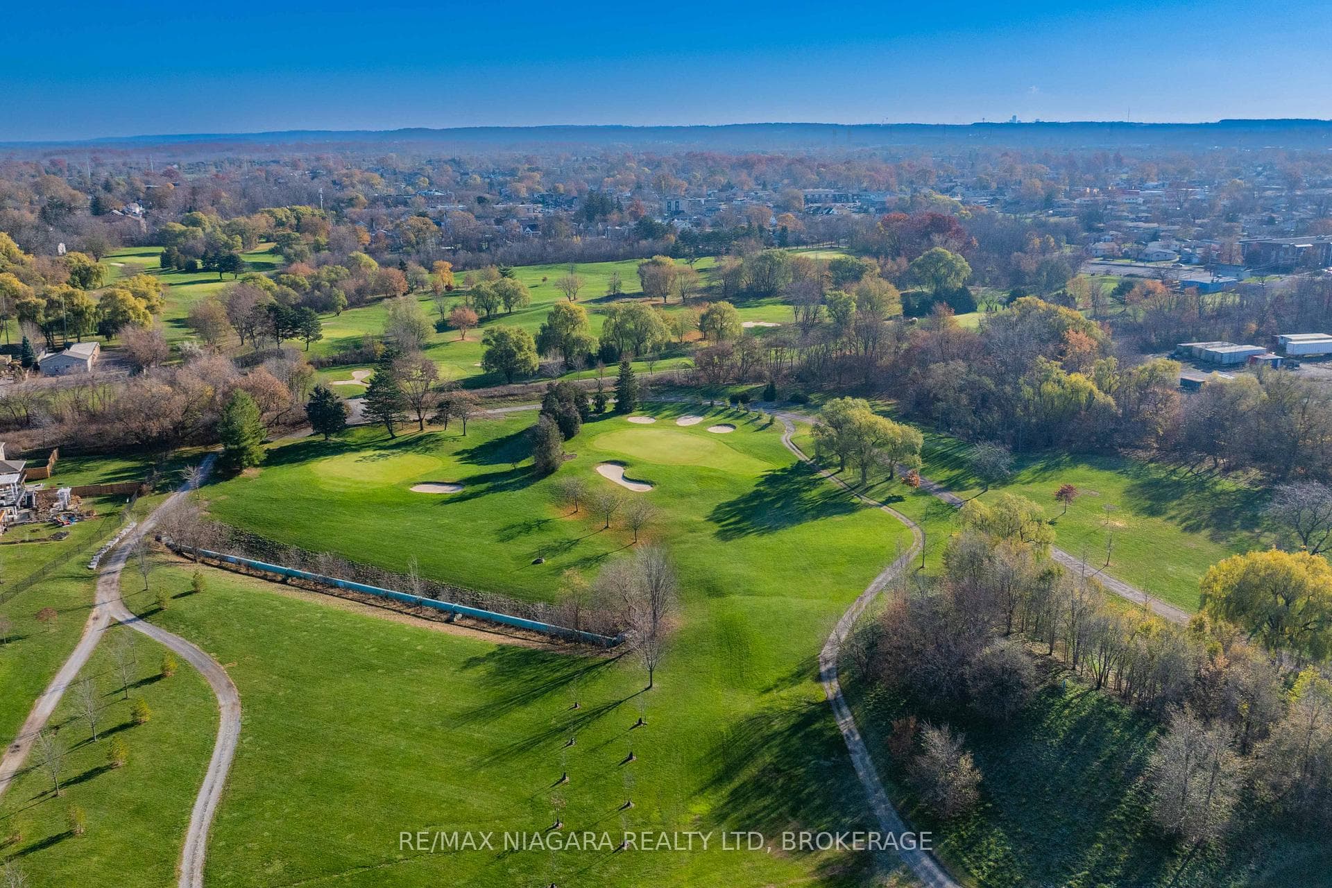 26 RAVINE Road photo 4