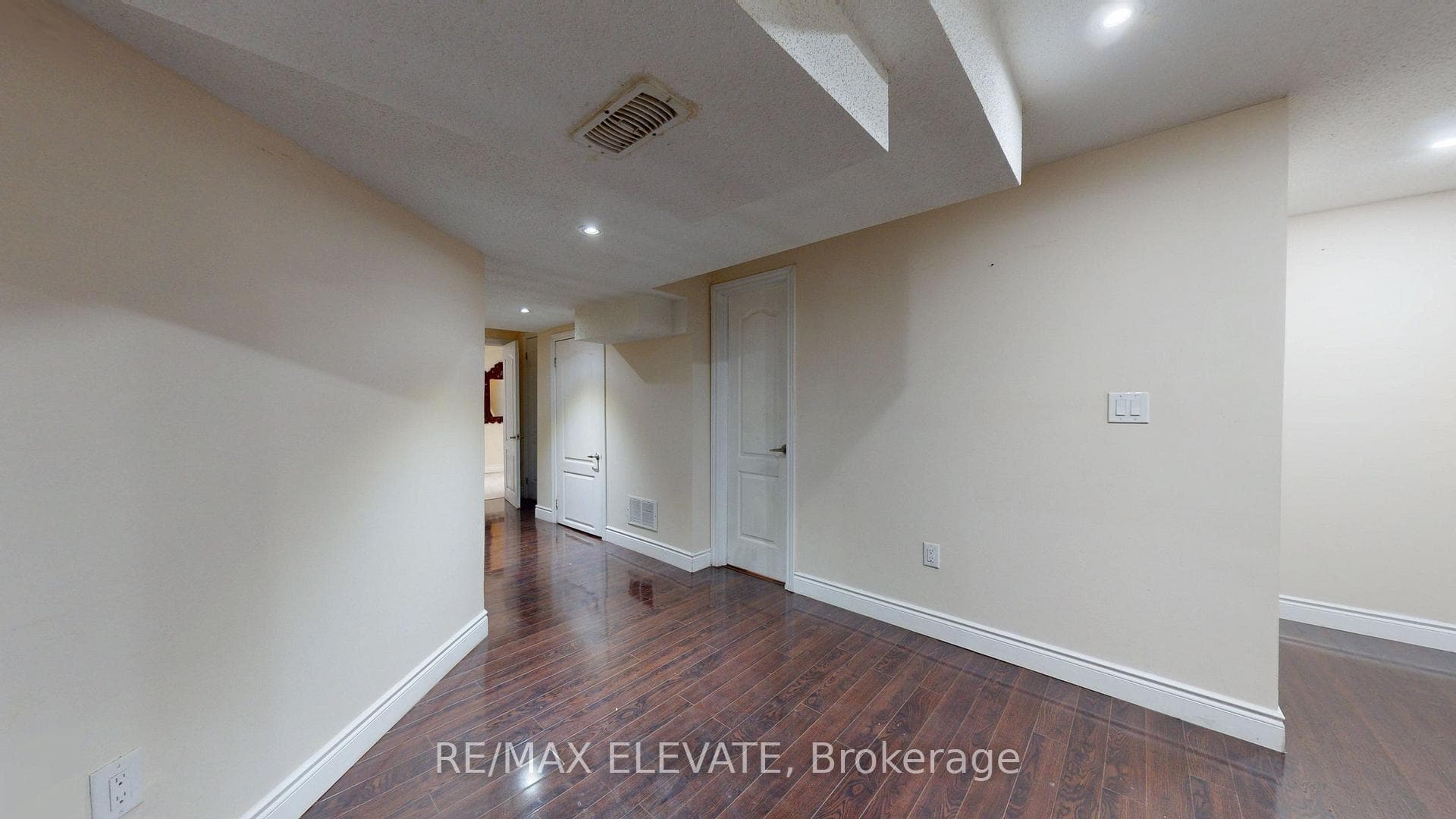 45 Castle Oaks Cross photo 44