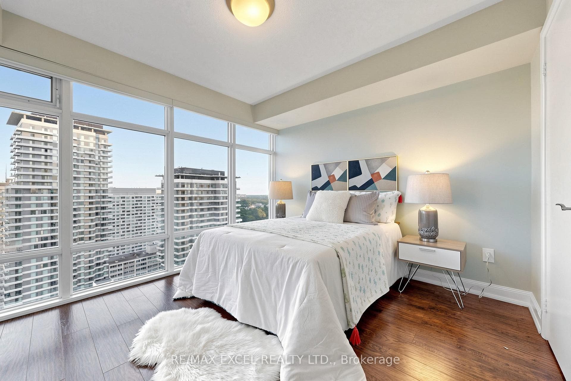 2191 Yonge Street Unit 3111 photo 22