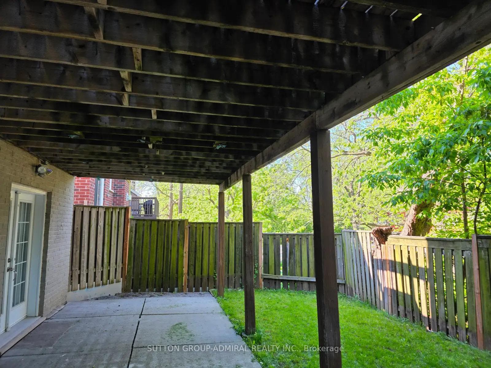 115 Stonebriar Drive Unit #Lower photo 8
